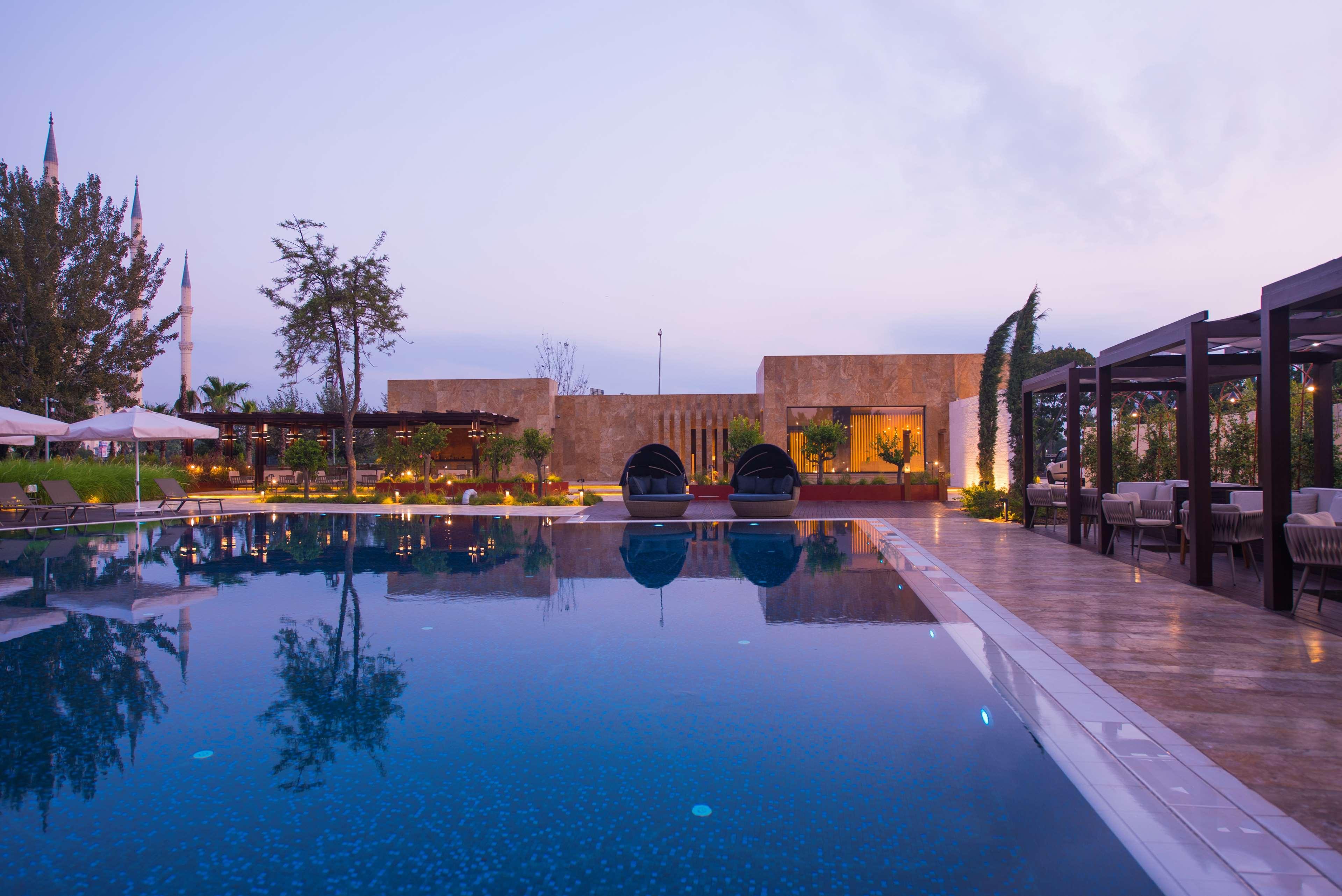 Adana Hiltonsa Hotel Екстер'єр фото
