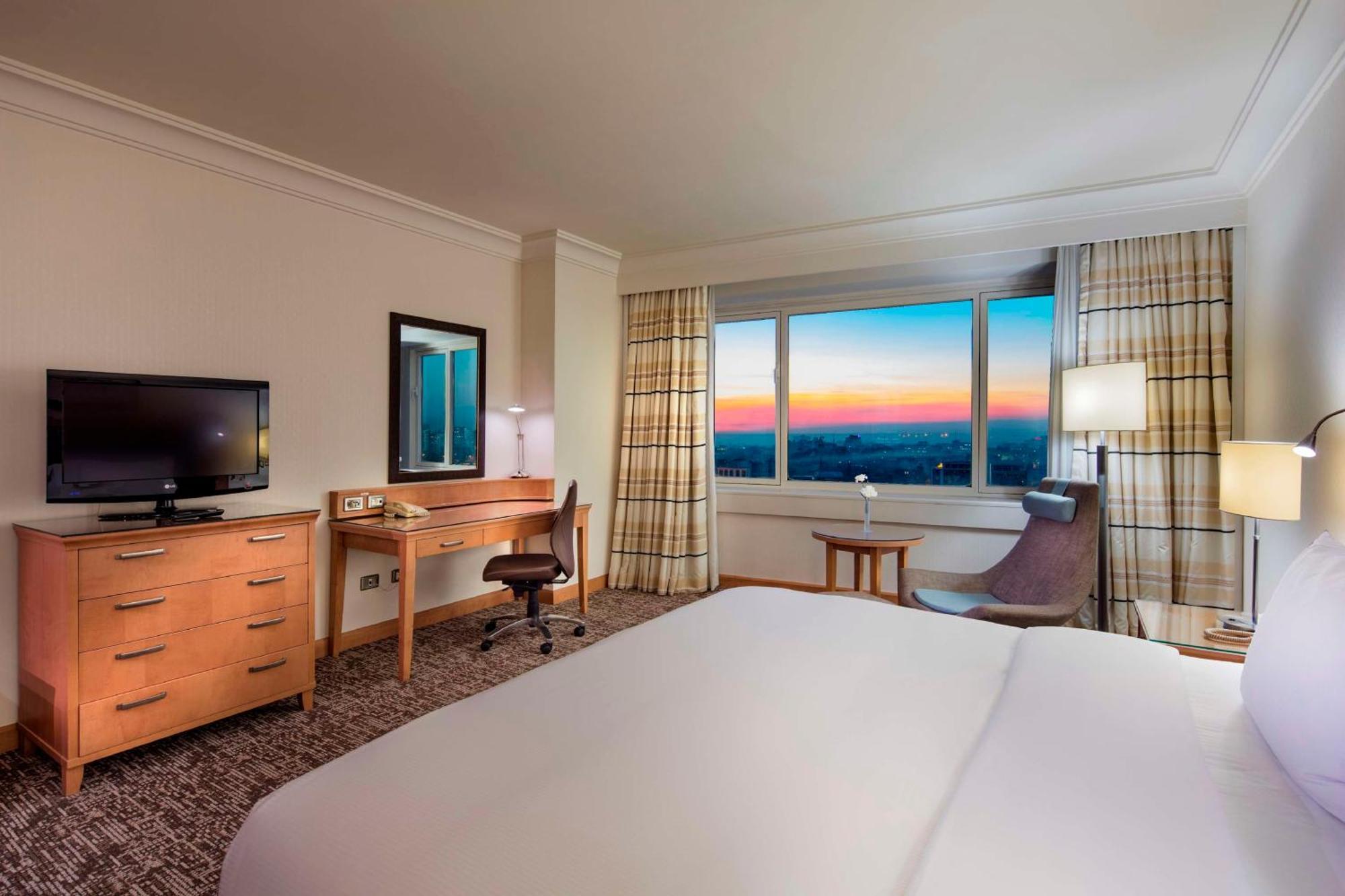 Adana Hiltonsa Hotel Екстер'єр фото