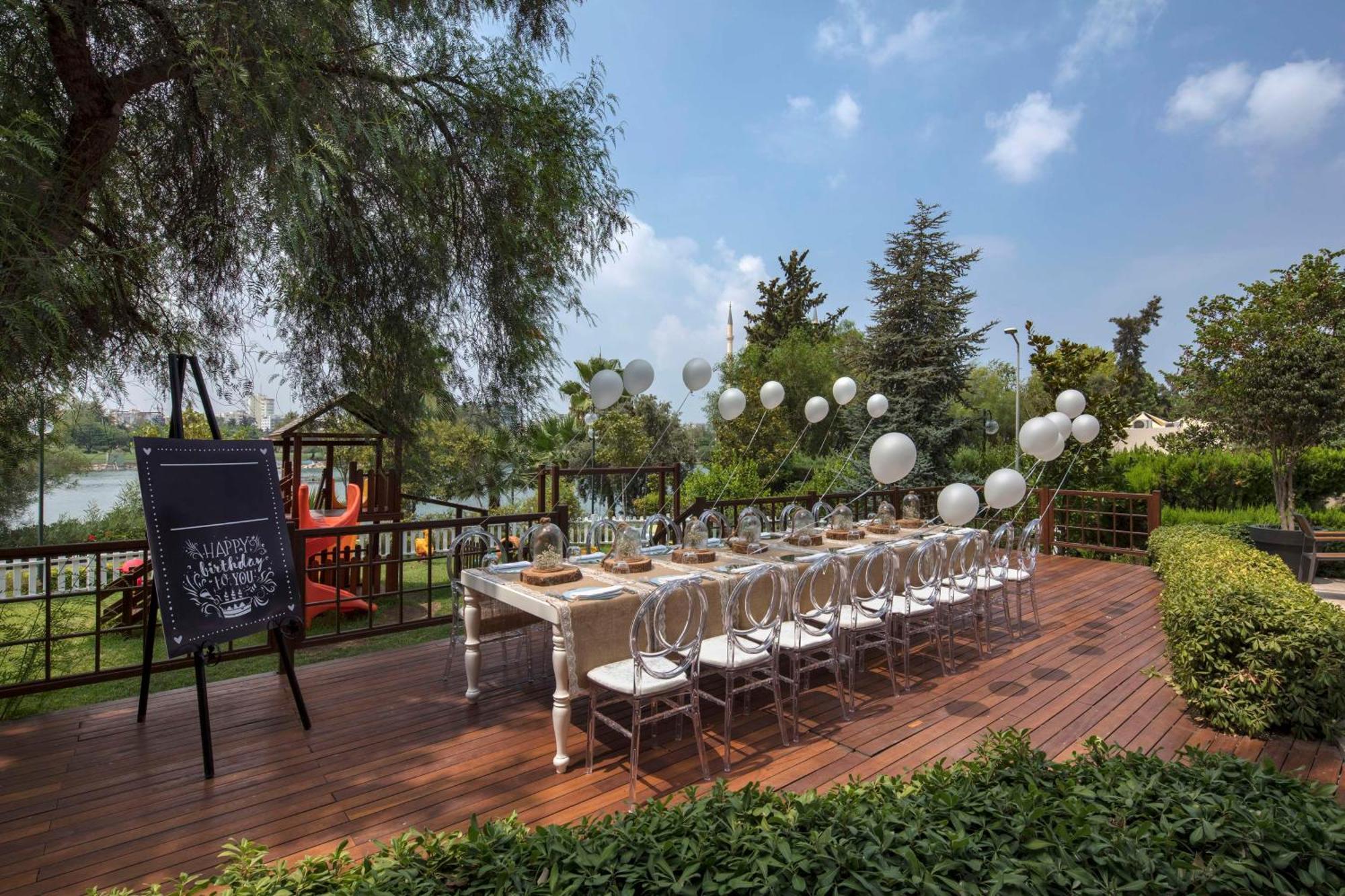 Adana Hiltonsa Hotel Екстер'єр фото